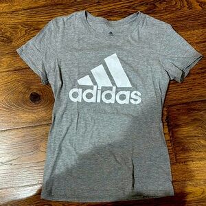 Adidas T-shirt with the logo on the front super soft never